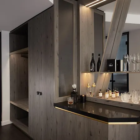 Hotel X Brisbane Fortitude Vly, Vignette Collection By Ihg Fortitude Valley Exterior photo A wet bar in a home