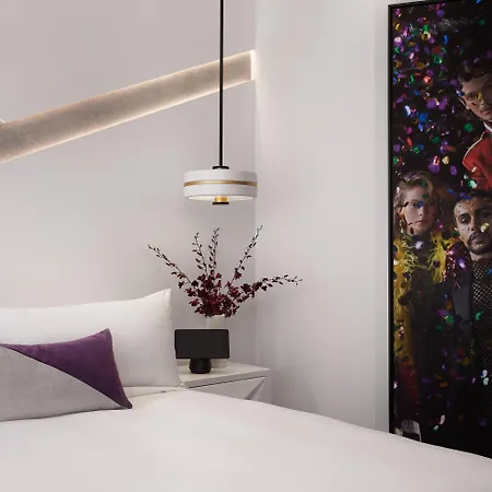 Hotel X Brisbane Fortitude Vly, Vignette Collection By Ihg Fortitude Valley Exterior photo A bedroom at the W London